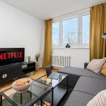 Lumina I Bright 3-room With Balcony I Near Lazienki Krolewskie